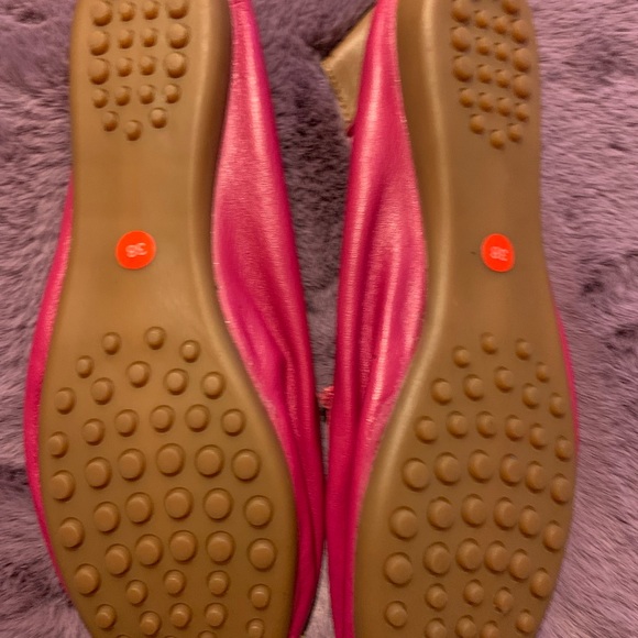 Genuine Leather Flat Shoes. Brand new. - Picture 2 of 3